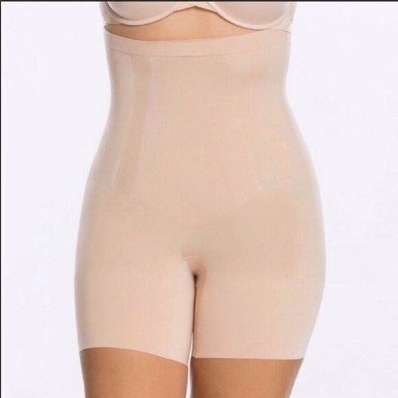 - 🆕SPANX OnCore High Waist Mid Thigh Shaper! NEW - Picture 1 of 5